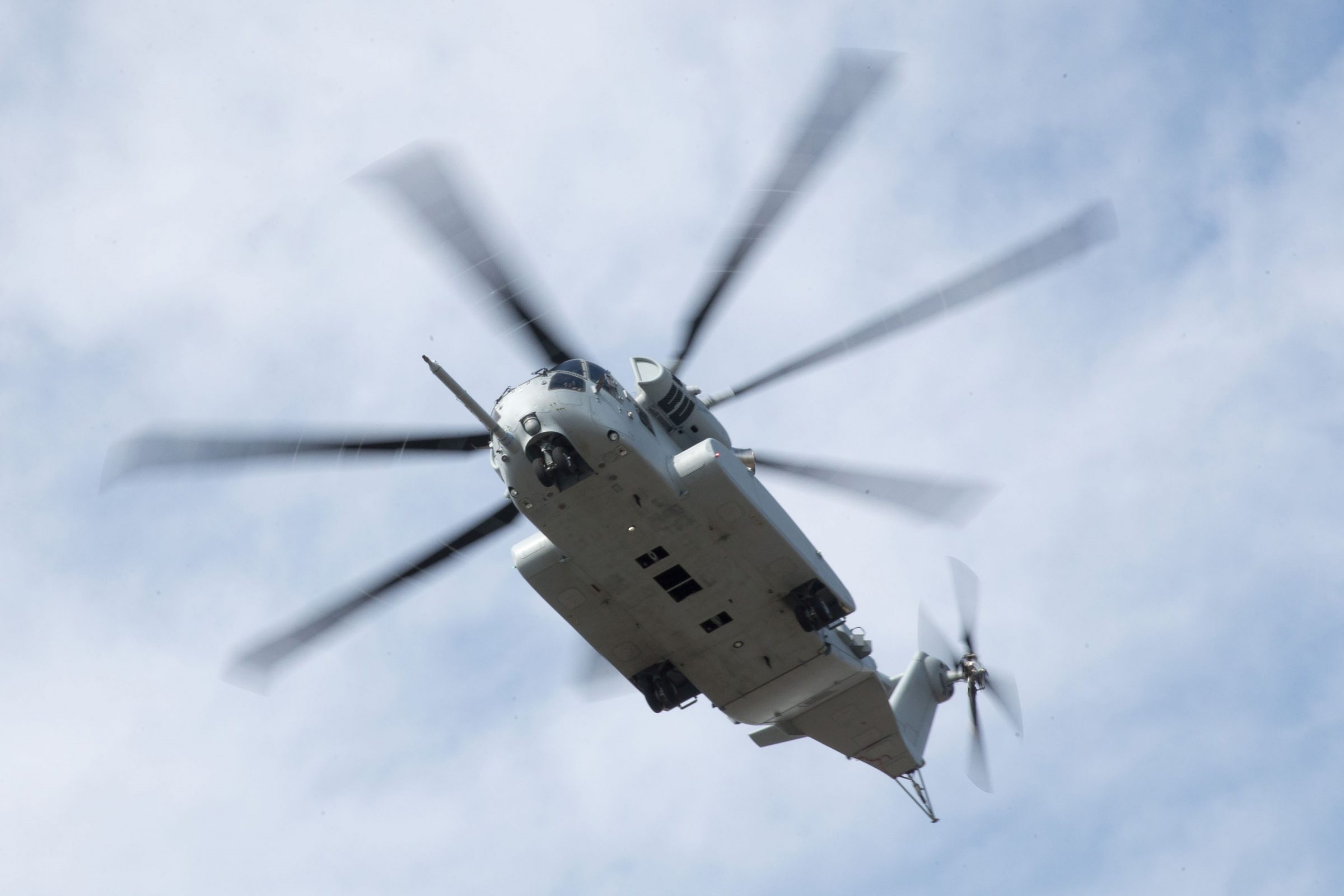 Die Sikorsky CH 53K Flotte befindet sich derzeit im Flugdienst auf der Naval Air Station in Patuxent River Maryland während die technisch logistische Einsatzprüfung auf der Marine Corps e1578315488163