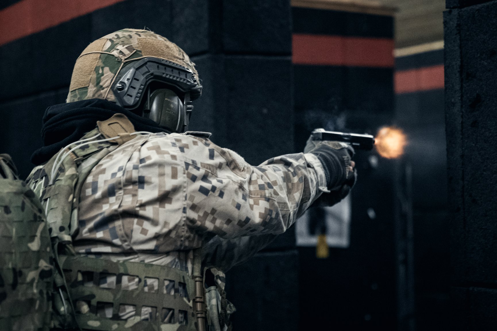 Glock 17 Lettische Streitkraefte beschaffen neue Dienstpistolen Latvian Army Eriks Kukutis​