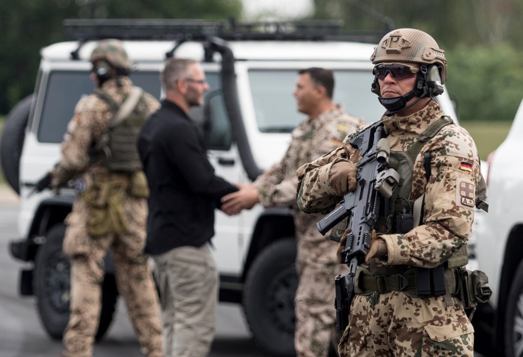 Spezialbewaffnung der Feldjägertruppe