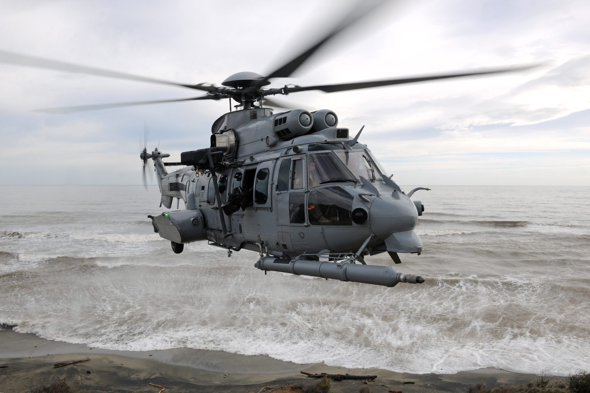 H225M Caracal – Nederland koopt nieuwe transporthelikopters voor speciale operaties