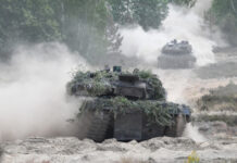 20241022 PM HENSOLDT praesentiert neue optronische Systeme fuer LEOPARD 2A8 und PUMA