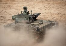 Panzergrenadiere der 10. Panzerdivision üben mit dem Schützenpanzer Puma das Gefecht in einem multinationalen Gefechtsverband im Rahmen der NATO-Übung Grand Quadriga auf dem Truppenübungsplatz Pabrade.