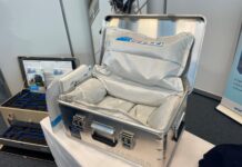 Eine Transportbox für Lithium-Ionen-Akkus.