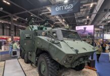 EM&E zeigte den Ferox als möglichen Bewerber für einen neuen 6x6-Spähpanzer auf der FEINDEF '25.