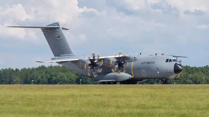 Zum zweiten Mal innerhalb weniger Tage kamen zwei A400M der Deutschen Luftwaffe bei einer diplomatischen Abholung deutscher Staatsbürger aus Israel zum Einsatz.