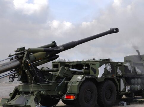 Patrias ARtillery on VEhicle (ARVE) im Test.