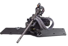 Die neue Variante des FN-Bordwaffensystems im Kaliber .50 mit Bodenplatte aus Kompositwerkstoff.