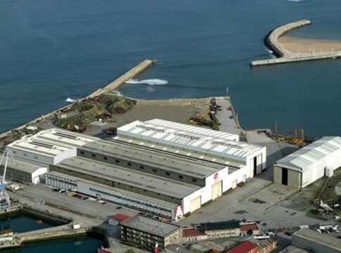 Luftbild des Areals von Duro Felguera in Gijon.