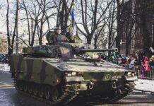 Estland betreibt derzeit 44 Schützenpanzer von Typ CV9035 im Scoutsbataillon der 1. Infanteriebrigade.