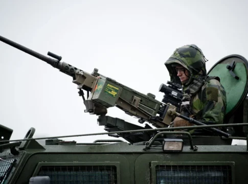Das schwere Maschinengewehr M2 von FN Herstal unter der Bezeichnung Ksp 88 im schwedischen Dienst.