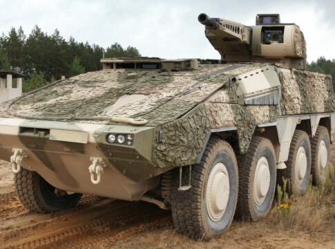 Der Radschützenpanzer Boxer RCT30 wurde bereits mit dem C-UAS-System Interceptor-S von Tytan ausgestattet.