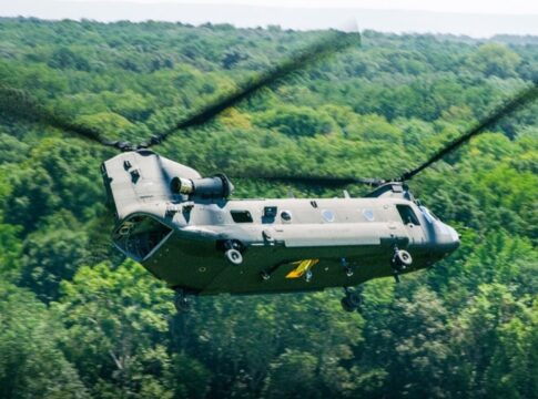 Ein CH-47F Block II Chinook am Redstone Test Center in Huntsville, Alabama.