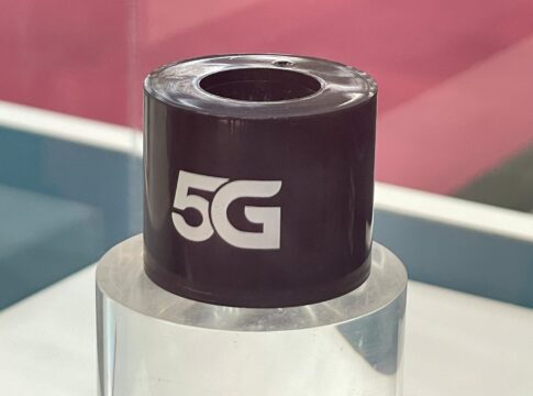 Durch eine langfristige Vereinbarung sichert Theon sich unter anderem Zugriff auf die neue 5G-Röhre der Exosens-Marke Photonis.