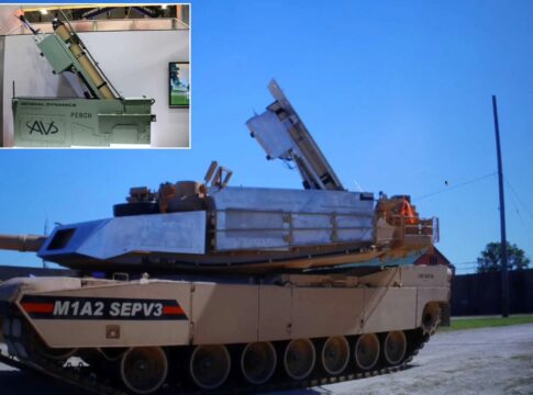 Das PERCH-System mit Switchblade Loitering Munition auf dem Kampfpanzer M1A2 SEPv3 Abrams.