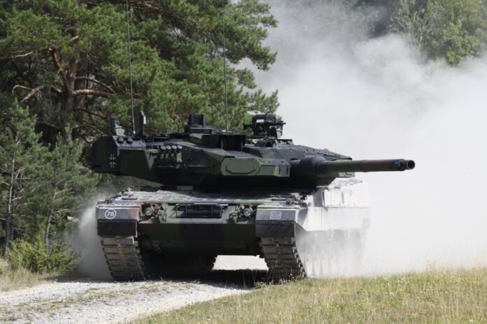 Rolls-Royce ist von KNDS mit der Lieferung von über 300 mtu-Motoren für neue Kampfpanzer Leopard 2 beauftragt worden.