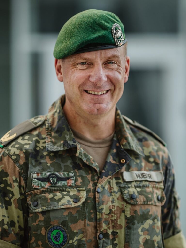 Panzerbrigade 45 „Litauen“ – „Derzeitiger Schwerpunkt: Aufbau der Führungsfähigkeit“ 2 Brigadegeneral Christoph Huber.