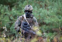 Das Soldatensystem IdZ-ES bindet den deutschen Infanteristen und Panzergrenadier in die vernetzte Operationsführung ein.