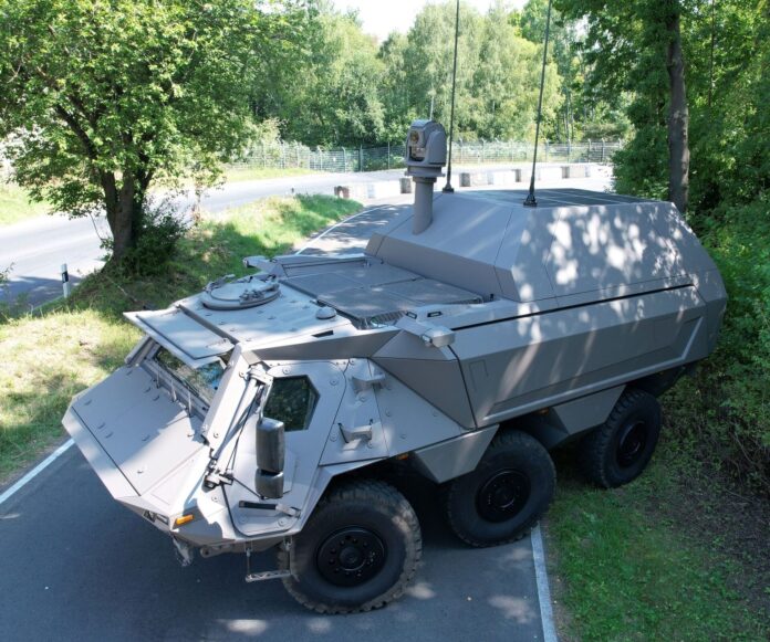 Auf der Enforce Tac 2026 stellte Rheinmetall den Raketenjagdpanzer Fuchs JAGM vor