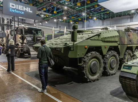 Enforce Tac 2026 setzt neuen Maßstab für Sicherheitsdialog 6 Mit der Armored Forces Area wurde auf der Enforce Tac 2026 erstmals ein eigenständiger Schwerpunkt für landgebundene militärische Fähigkeiten gesetzt.