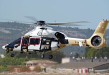 Der H160M-Prototyp bei Testflügen.