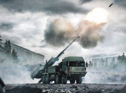 Selbstfahrhaubitzen Archer für lettisch-schwedische Einheit 4 Lettland beschafft die Selbstfahrhaubitze Archer auf dem 8x8-Fahrgestell Rheinmetall HX2.