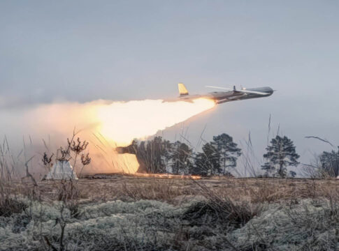 Rheinmetall und die niederländische Destinus gründen ein Joint Venture zur Produktion von Marschflugkörpern und Raketenartilleriesystemen.