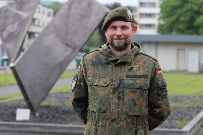 Leutnant Martin S. ist neuer Reservist beim Kreisverbindungskommando Herne.
