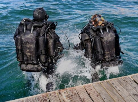 Der Stealth Multi-Role (SMR)-Rebreather der nächsten Generation während einiger Tests.