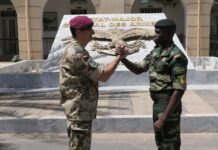An verschiedenen Standorten führte das Erkundungskommando der Division Schnelle Kräfte Koordinierungsgespräche zur Übung Schneller Adler durch. Am senegalesischen Generalstab in Dakar werden wichtige Detailabsprachen mit der Host Nation getroffen.