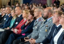 Feierstunde für Veteraninnen und Veteranen im Deutschen Bundestag im Juni 2024. Auch verwundete Bundeswehrangehörige nahmen teil.
