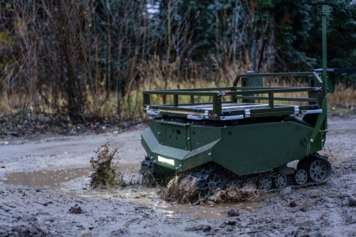 ARX Robotics baut seine in der Ukraine eingesetzte Flotte von Gereon-UGVs angesichts der stark steigenden Nachfrage nach unbemannten Landfahrzeugen für Frontlogistik und Unterstützungsmissionen weiter aus.