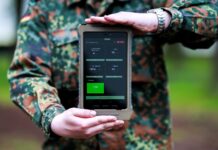Mit einem handelsüblichen Tablet kann die innovative App genutzt werden. Im Folgenden werden die Systeme nun gegen feindliche Hackingangriffe gehärtet.
