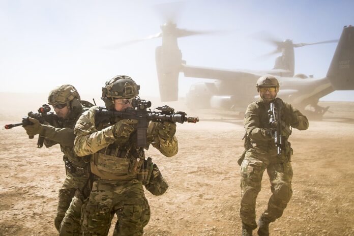 Der Karabiner M4 in 5,56 mm NATO hat bei m USSOCOM trotz neuer Waffen und Kaliber offenbar immer noch eine Zukunft.