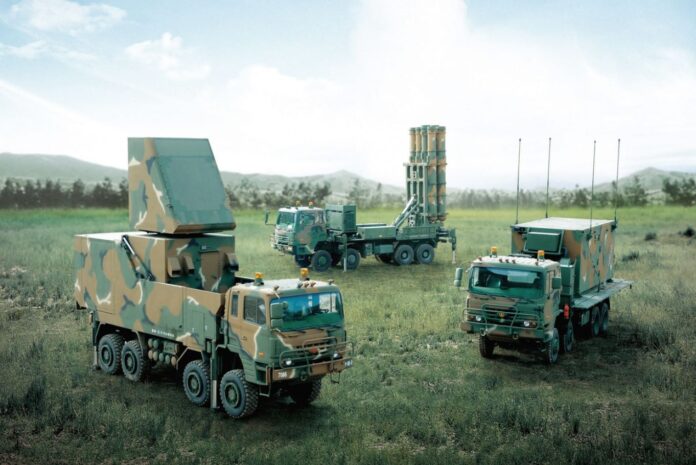 Rheinmetall und die südkoreanische LIG wollen in Europa unter anderem ein Flugabwehrsystem mittlerer Reichweite vermarkten, bei dem es sich um M-SAM handeln dürfte.